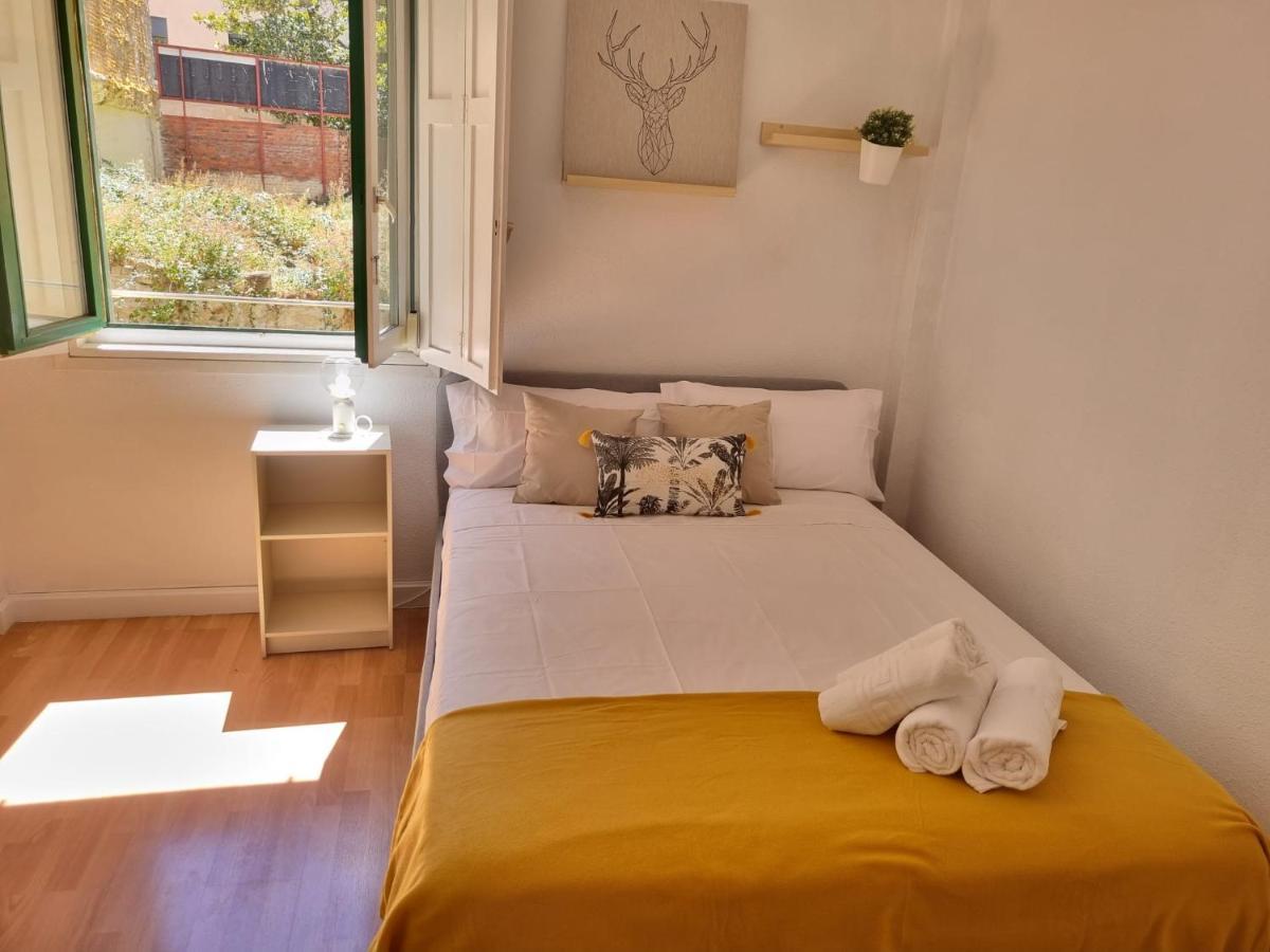 Un Rincon Con Vistas Al Parque Wifi Junto A Catedral By Apartamentos Logroño Extérieur photo
